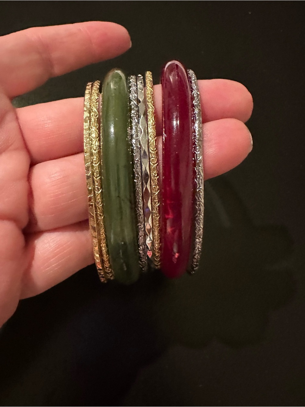 Handcrafted Green and Burgundy Resin Bangle Set - Women Jewelry